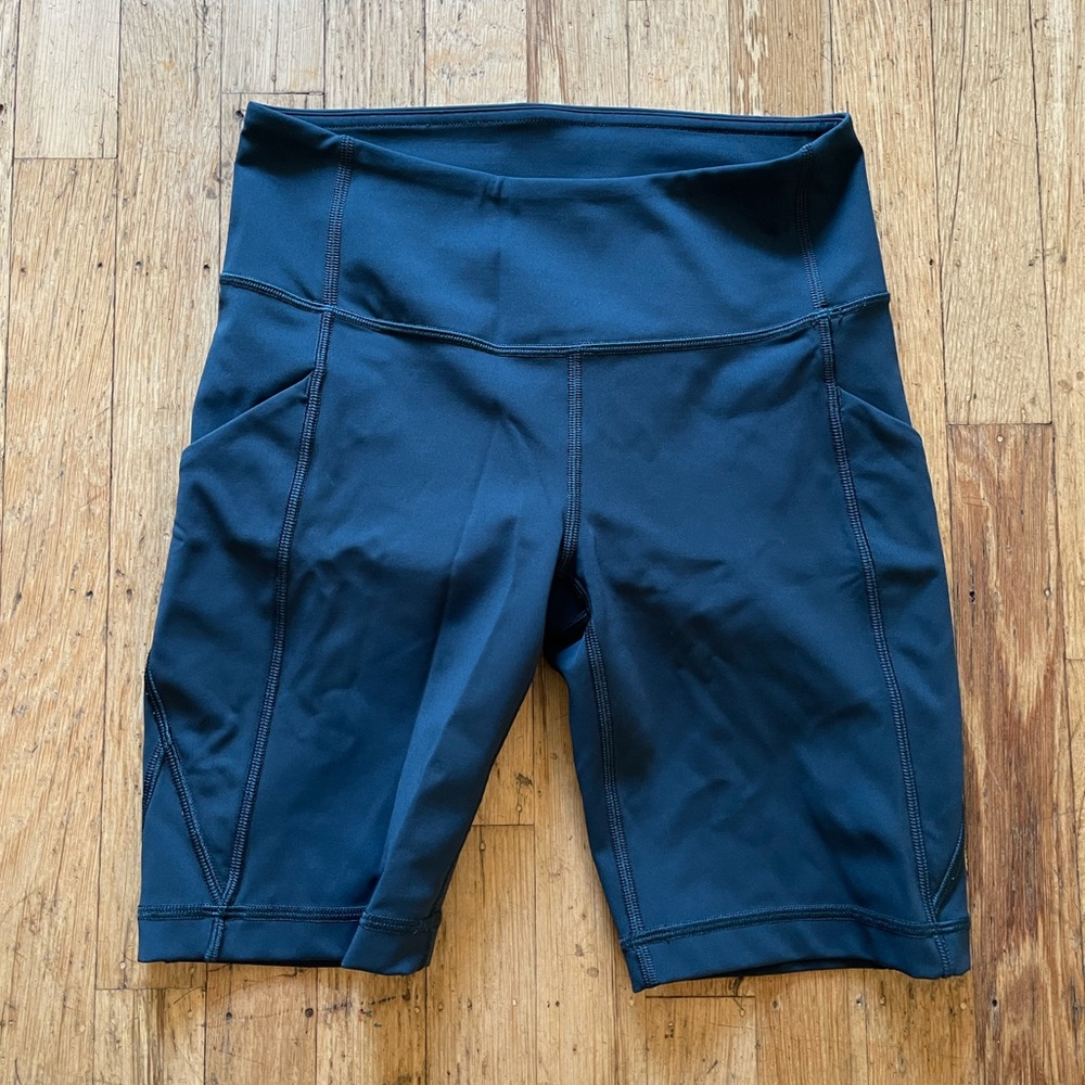 Lululemon biker shorts